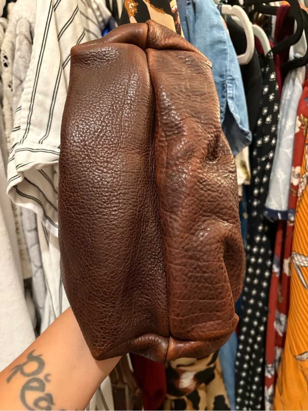 Portland Leather Goods | Large Bucket Bag | Coldbrew - Picture 6 of 12